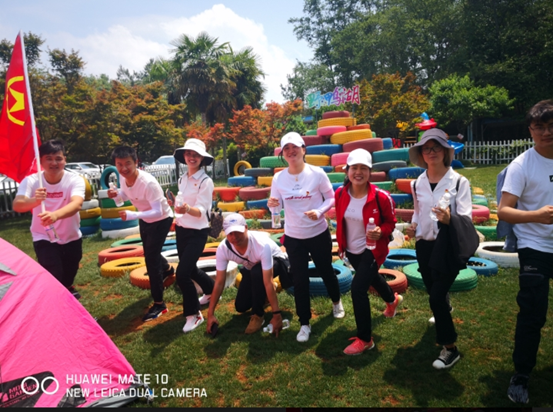 嘉麗澤公司開展“黨建帶團建”拓展活動