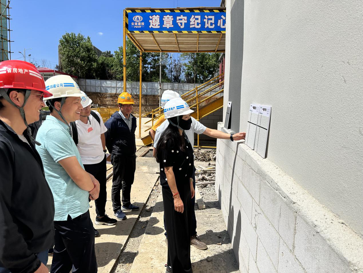 袁明紅到建投云院、建投學(xué)府項目檢查指導(dǎo)