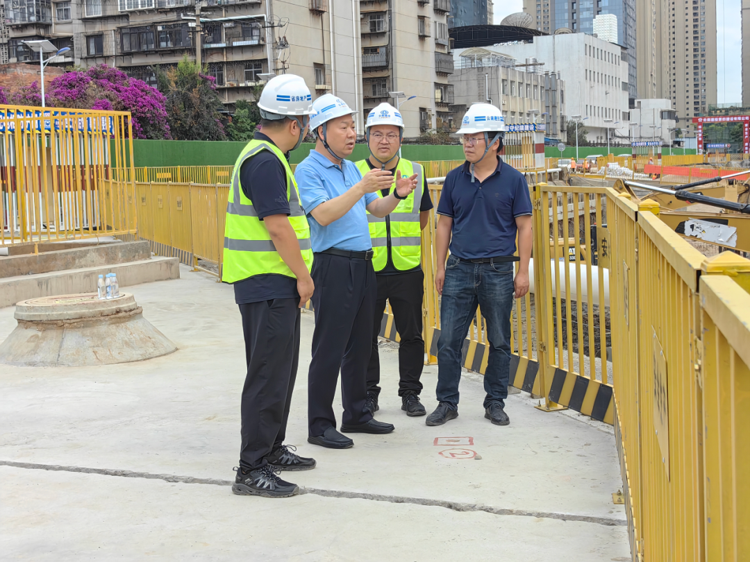 陳祖軍到建投·春城華府項目調(diào)研