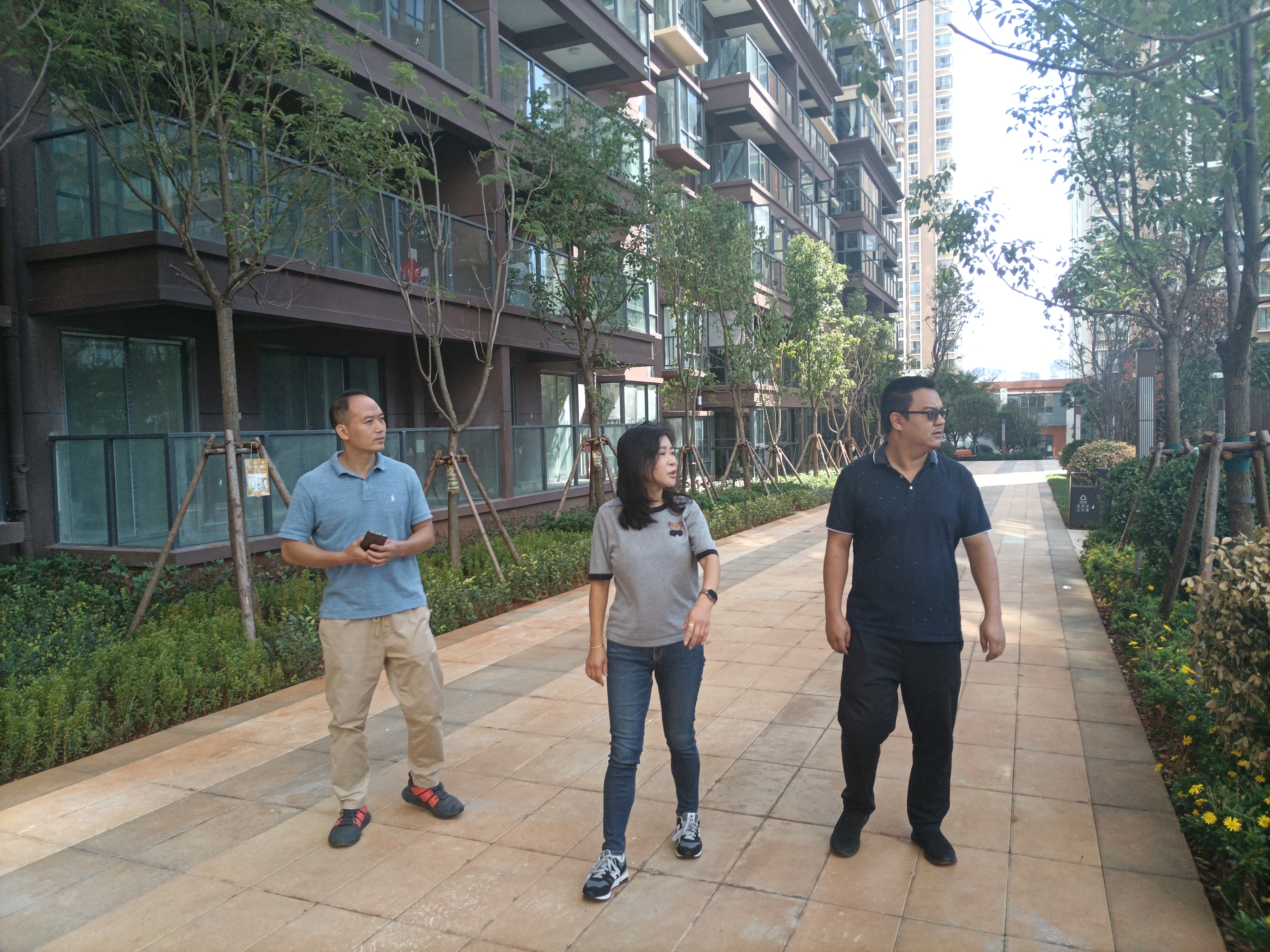 袁明紅到建投·安居和苑項目檢查指導