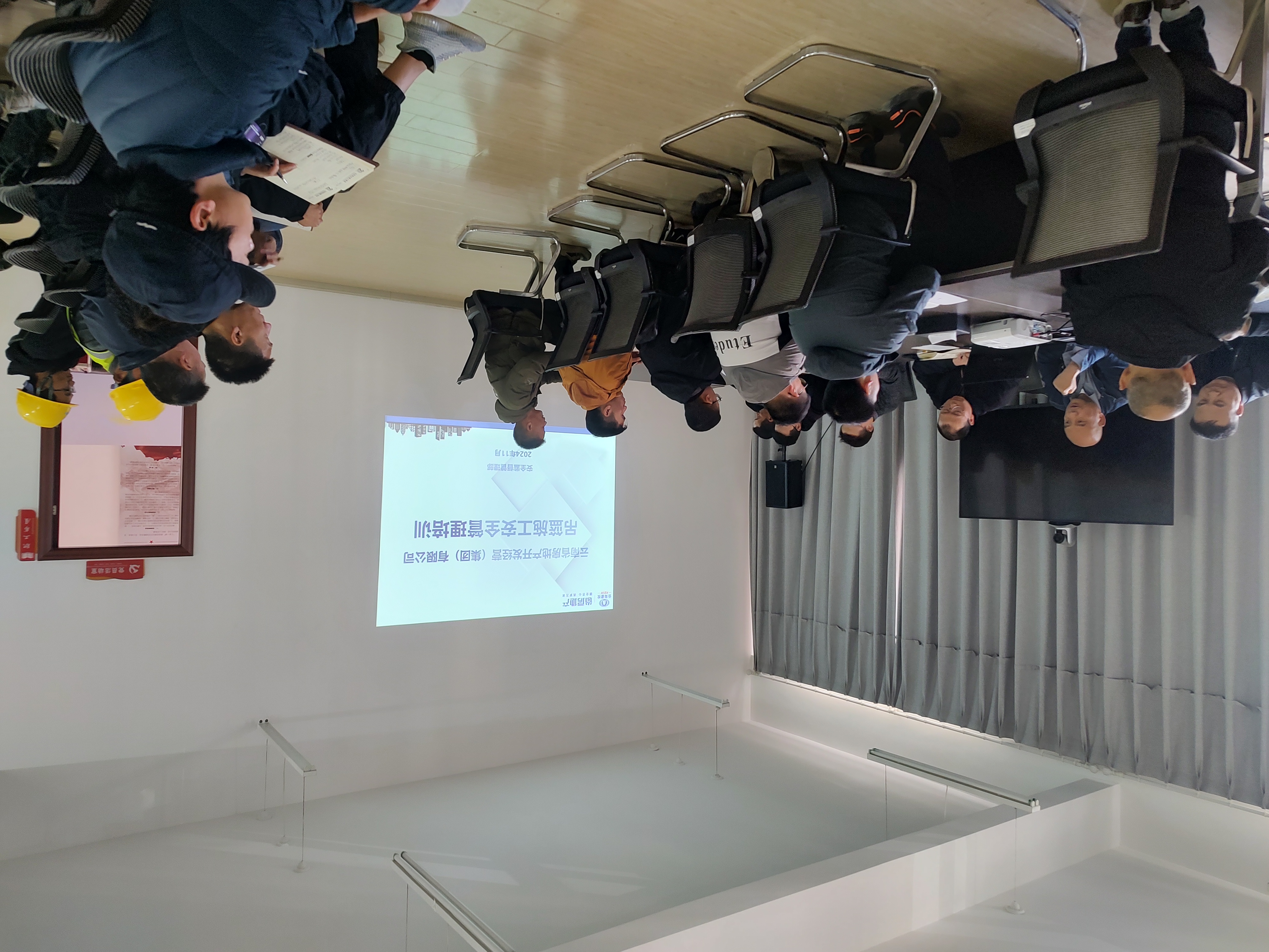 李榮華到興冶廣場項目檢查指導(dǎo)